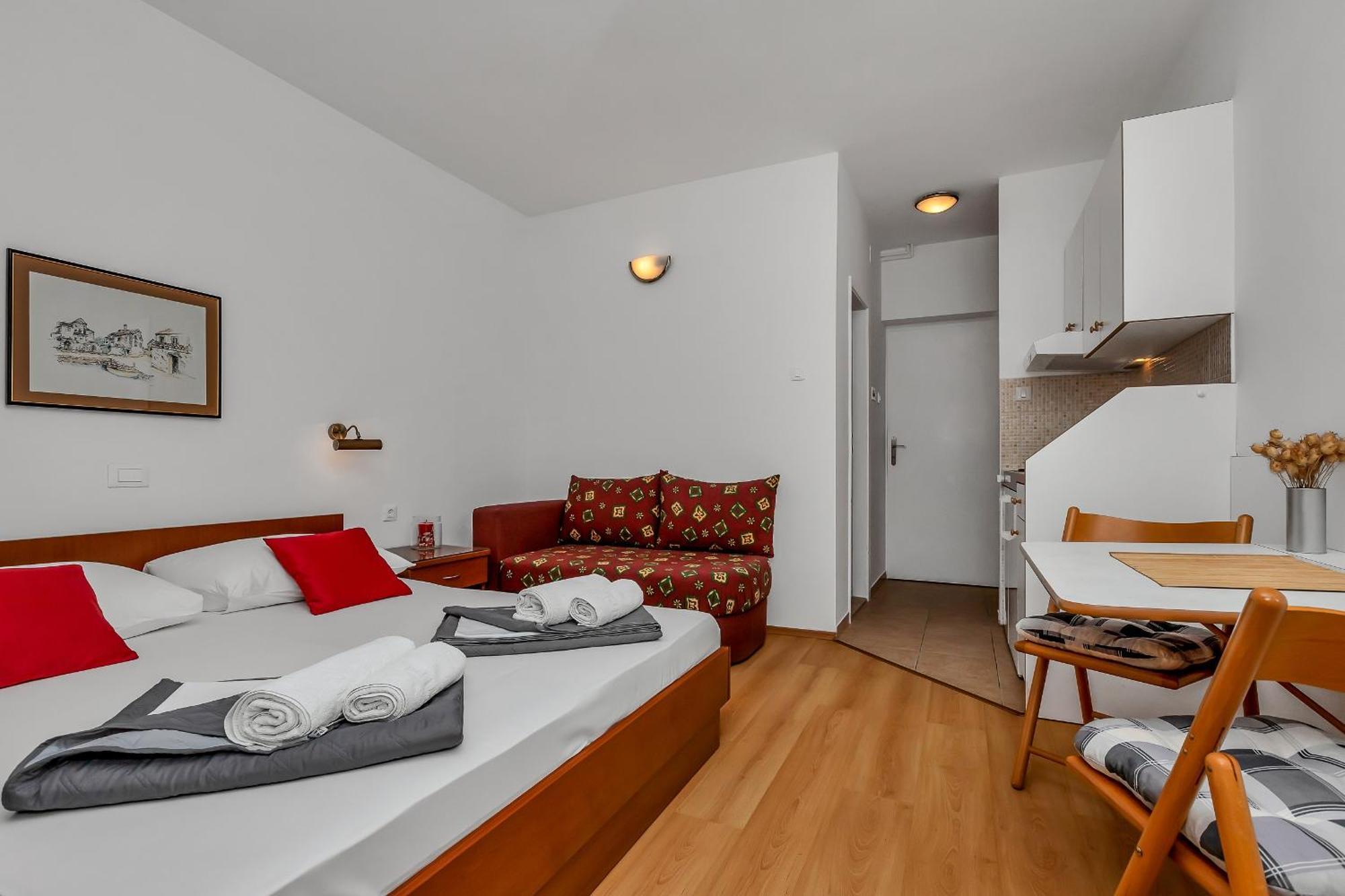 Apartments And Rooms By The Sea Baska Voda, Makarska - 2578 Habitación foto